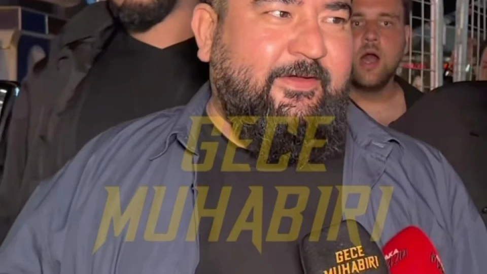 Esenyurt Fest’te sahne alan Eypio sahneden Gece Muhabiri Samet Aday’a takılmayı ihmal etmezken, Yeraltı dizisinin izleyicilerinede adeta küçük bir müjde verdi