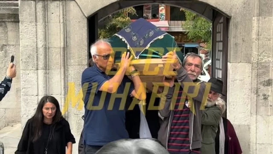 Gülsen Tuncer ebedi istirahatgahına uğurlanmak üzere Şişli Camii’ne getirildi