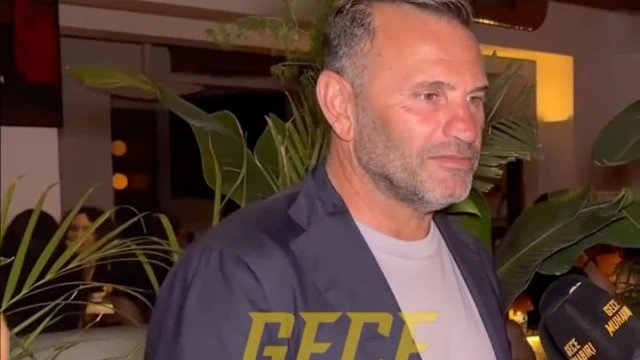 Bu akşam Galatasaraylı futbolcuların katıldığı birlik ve beraberlik yemeğinde hazır bulunan Teknik Direktör Okan Buruk, sezon başlangıcını ve yeni transferleri Gece Muhabiri Samet