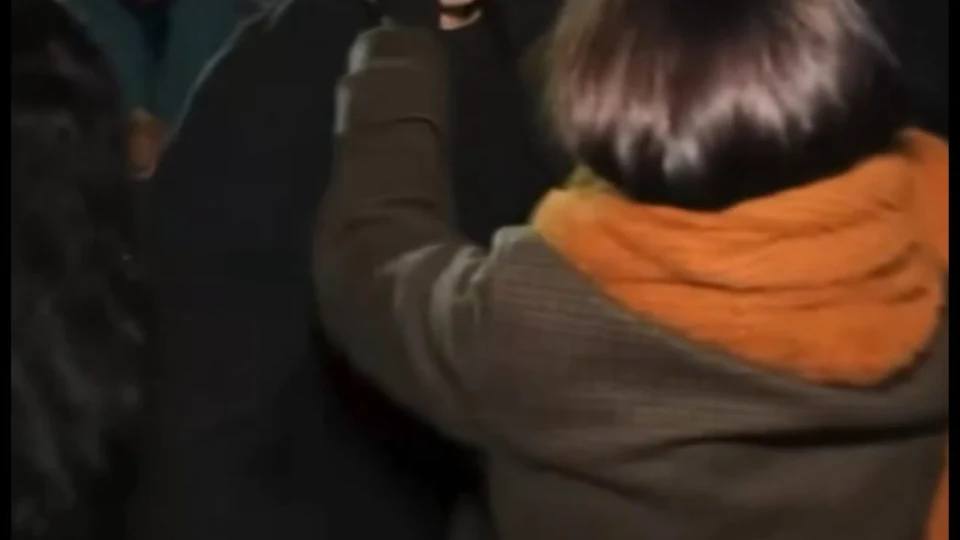 Bugün çıkarıldığı mahkemede tahliyesine karar verilen Komedyen Deniz Göktaş, cezaevi çıkışında sevenleri ve ailesi tarafından karşılandı