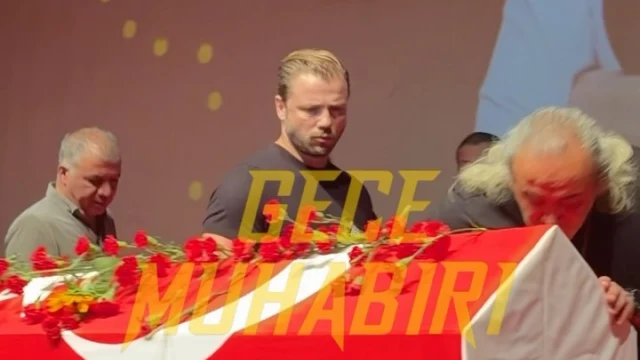 Serhat Mustafa Kılıç’ı son yolculuğuna uğurlayan meslektaşları, anma töreninde duygu dolu anlar yaşadılar