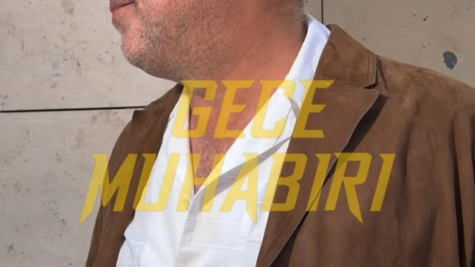 Muammer Karaca Tiyatrosu’nun açılışında basın mensupları ile bir araya gelen Şevket Çoruh, “Tiyatro mücadelesi nasıl gidiyor?” sorusunu yanıtlarken mazot ve benzin fiyatlarına deği
