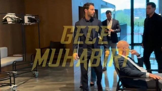 Hakan Sabancı, Sanat galerisinin açılışında tarzıyla dikkat çekti