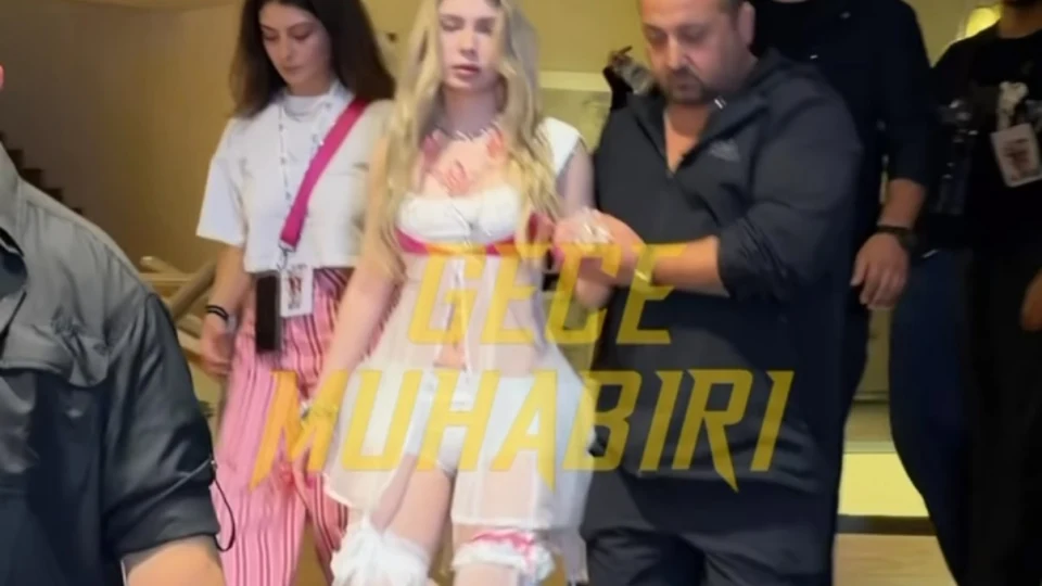 Ankara ODTÜ M.D. Vişnelik’te gerçekleştirdiği kariyerinin 10. yılına özel hazırladığı “Kırlar Turnesi”nin ikinci konserinde